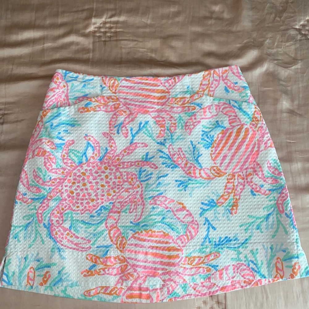lilly pulitzer skirt in crab pattern